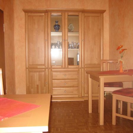 Gaestehaus Kiesgen-Mendgen Bernkastel-Kues Esterno foto